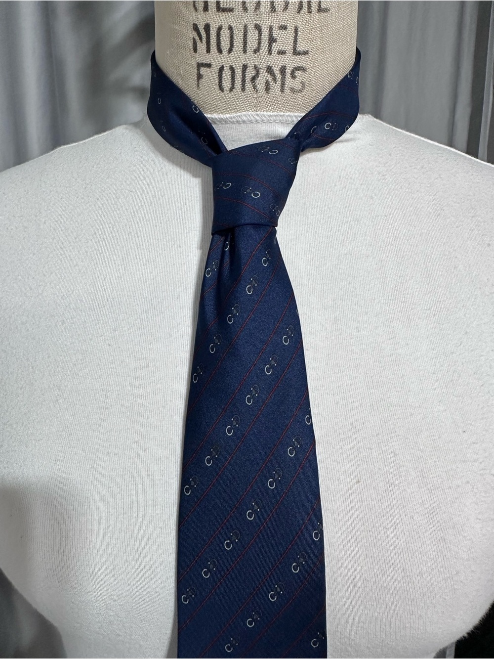 Classic Navy Patterned Silk Tie - Unbranded